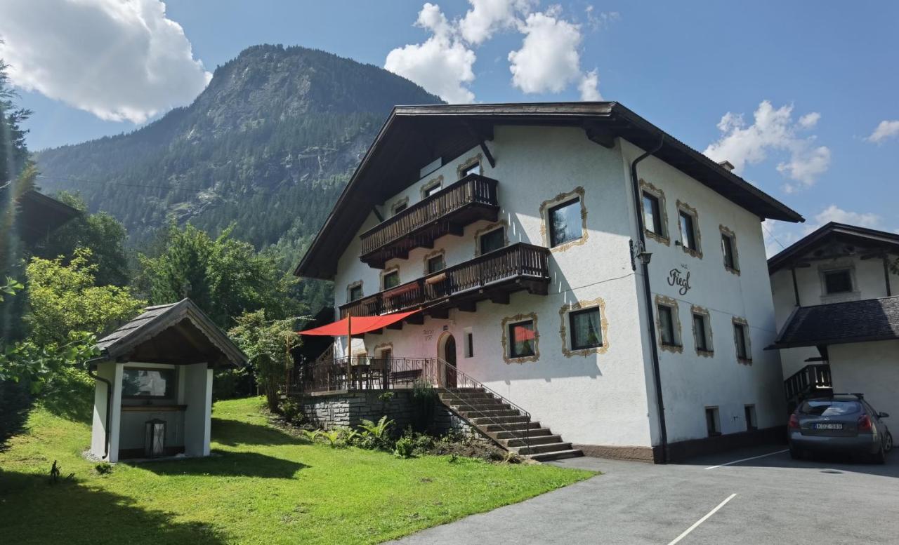 Haus Fiegl Hotel Oetz Exterior photo